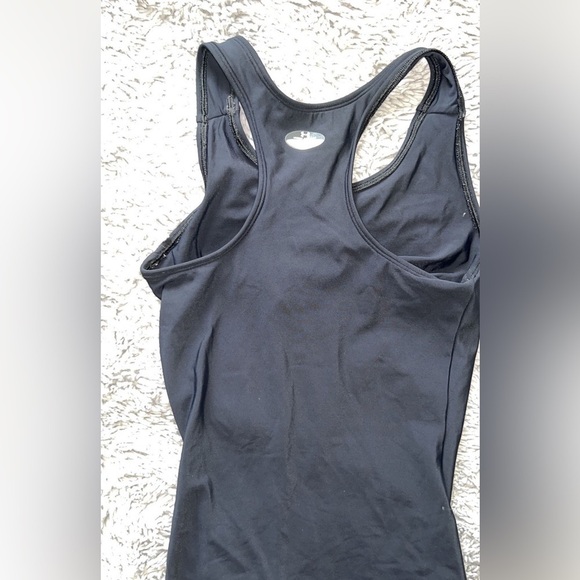 UNDER ARMOUR Women’s HeatGear Armour Racer Tank - Picture 5 of 6